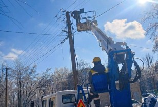 ДТЕК Дніпровські електромережі повернув світло у 105 населених пунктів після російських обстрілів