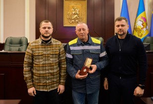 За стійкість і професіоналізм: енергетики ДТЕК Київські регіональні електромережі відзначені нагородами