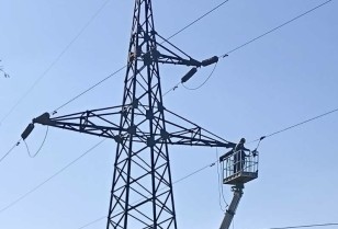 Повертаємо світло після обстрілів: енергетики ДТЕК Київські регіональні електромережі за тиждень відновили електропостачання для понад 52 тисяч осель