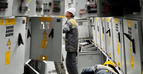 Понад тисяча відновлених ліній: як енергетики втримали світло під час опалювального сезону Понад тисяча відновлених ліній: як енергетики втримали світло під час опалювального сезону