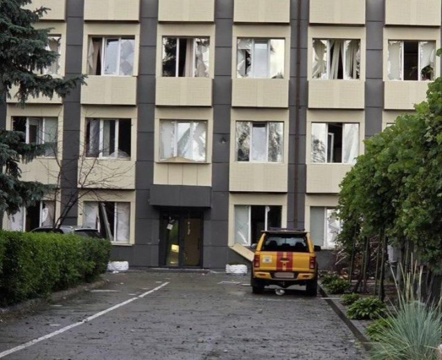 У Києві пошкоджено спецтехніку та будівлі ДТЕК Київські електромережі
