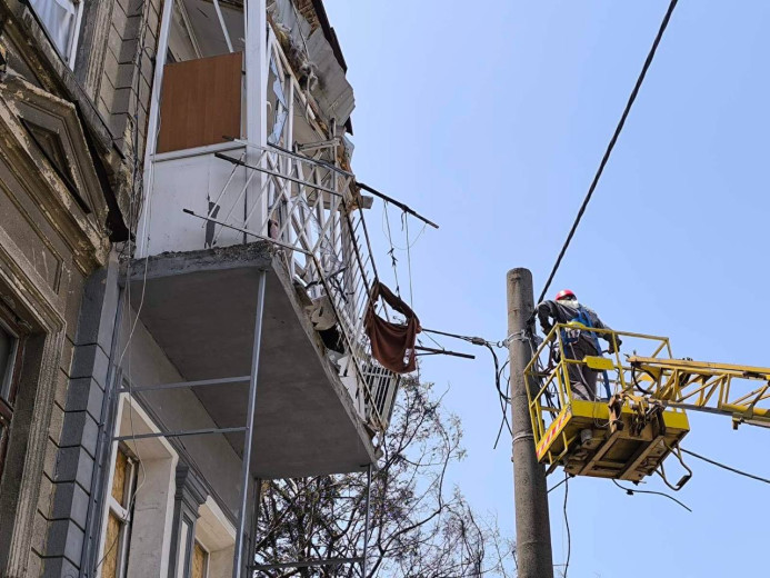 ОСР ДТЕК Мережі за пів року відновили 240 енергооб’єктів, пошкоджених під час бойових дій