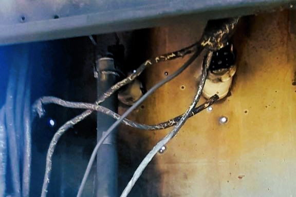 За дві доби енергетики ДТЕК Дніпровські електромережі відновили світло для понад 26 тисяч родин Дніпропетровщини