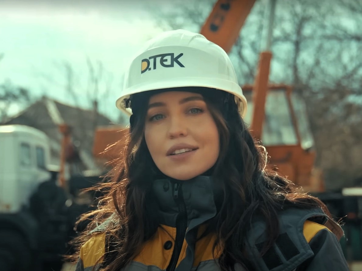 Українські зірки дали столиці світло разом з ДТЕК Київські електромережі.  4