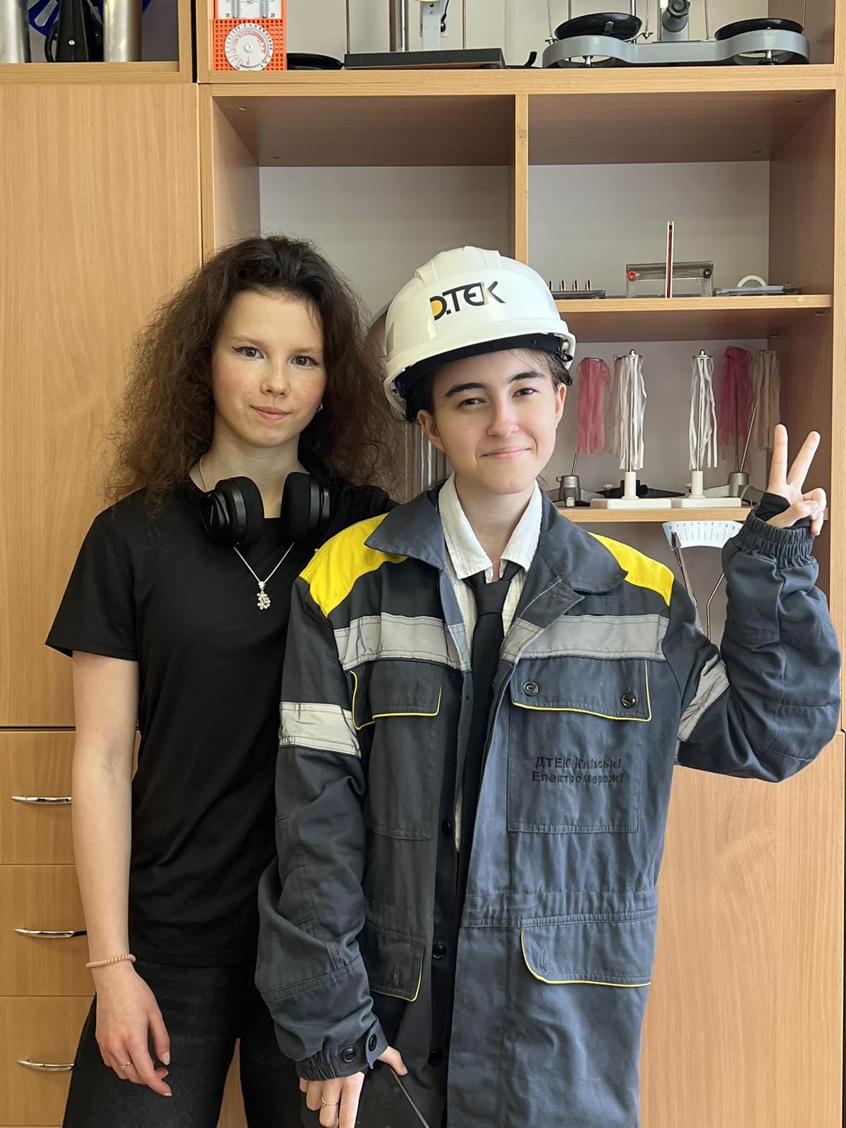 Енергетики ДТЕК Київські електромережі провели урок фізики для учнів столичної школи.  2