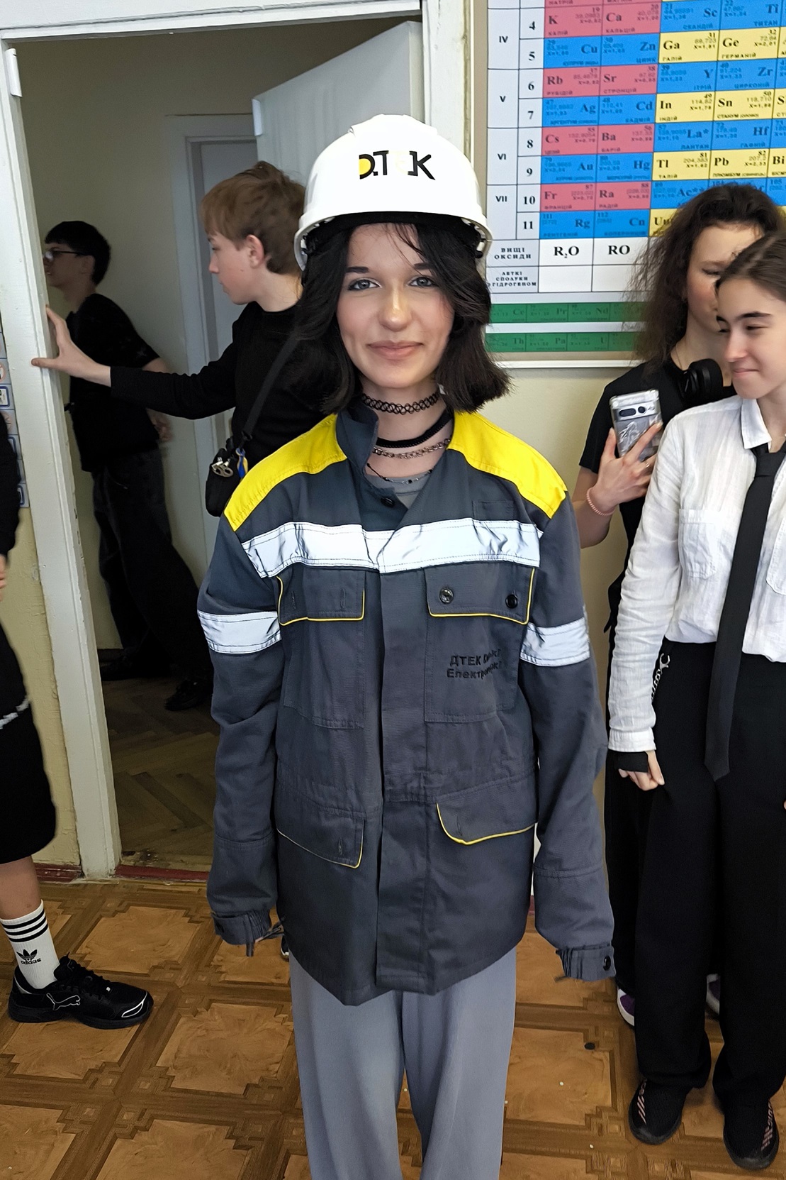 Енергетики ДТЕК Київські електромережі провели урок фізики для учнів столичної школи.  3