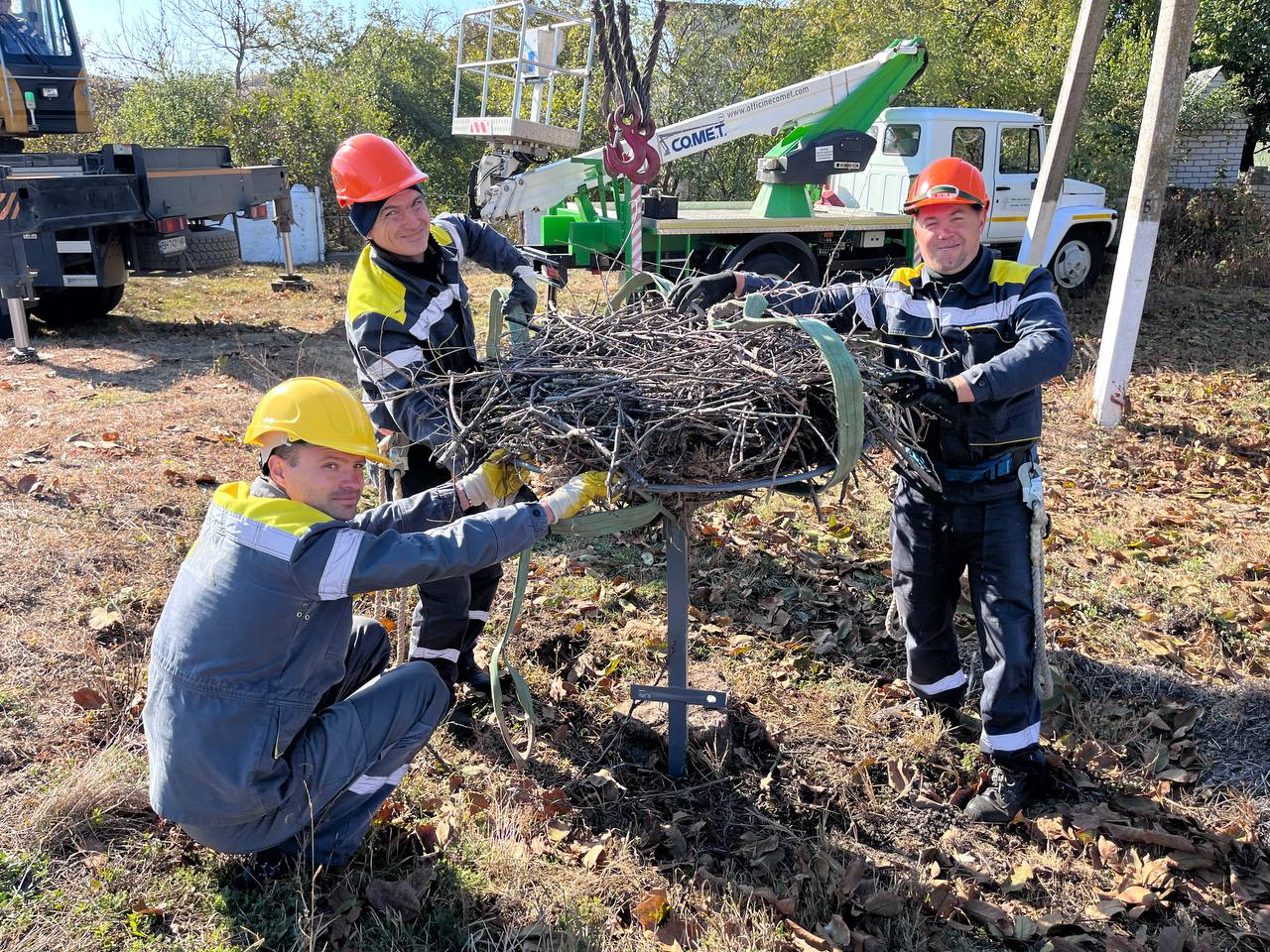 Energy workers of the DTEK Odesa Grids installed 25 safe stork nests in 2024.  1